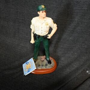 Protectors of Peace Vanmark 1/0188 "Enforcing the Law" Collectible Figurine